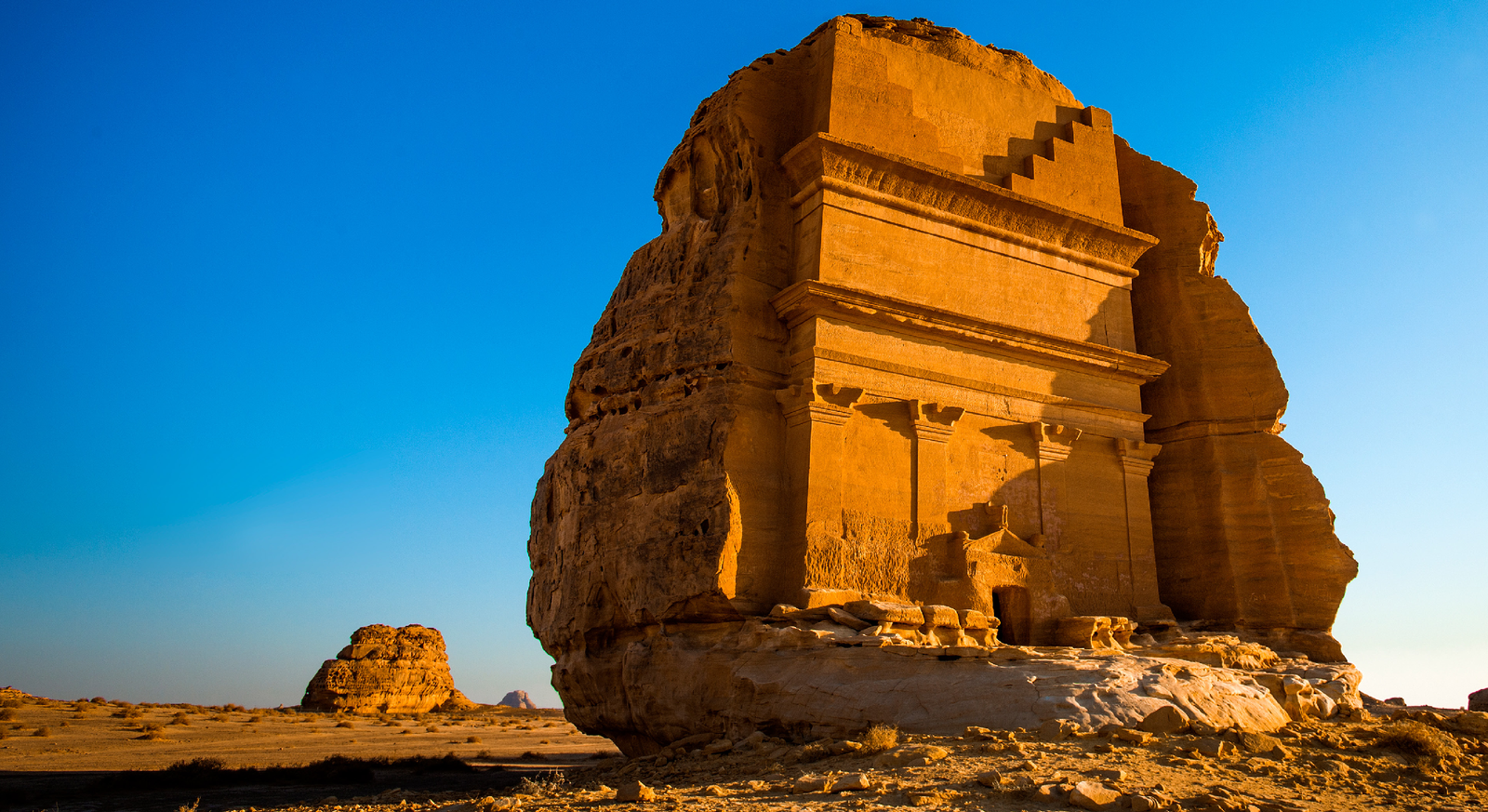 Unforgettable Egypt to Saudi Arabia Grand Journey Nile Cruise, Cairo, Riyadh & AlUla – 13 Days - allroyalegypt